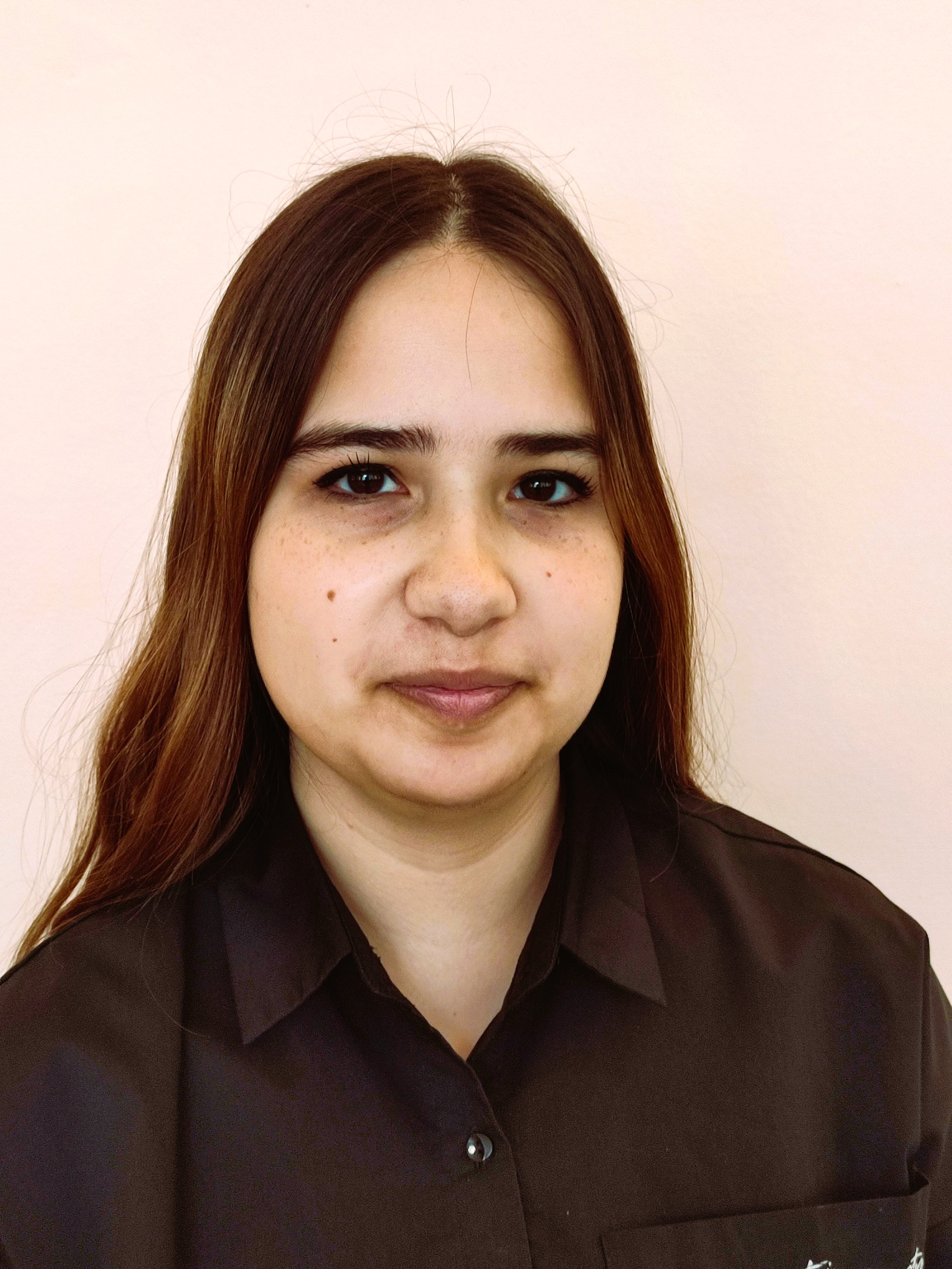 Зокирова Елена Олимбоевна.